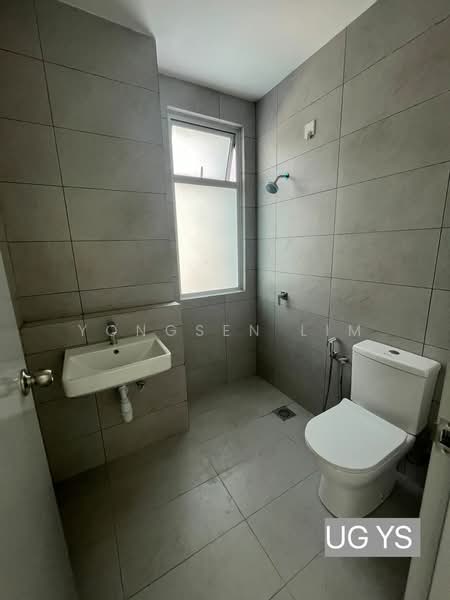 Rumah Teres 2 Tingkat untuk Disewa di Bandar Gamuda Gardens (Rawang) - Yongsen Lim - Bathroom - PropertyGuru.com.my