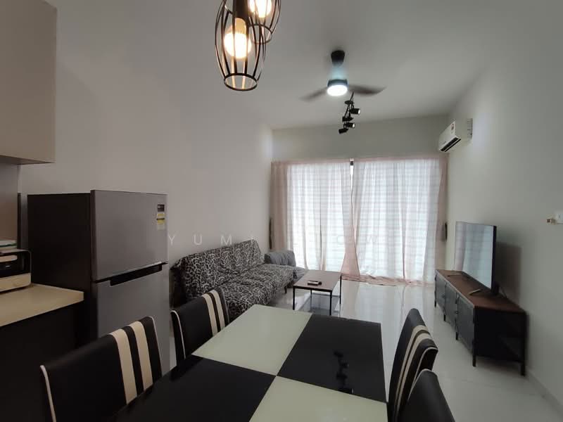 Kondominium untuk Disewa di Bay Point @ Country Garden Danga Bay - Yumi Liow - Living Room - PropertyGuru.com.my