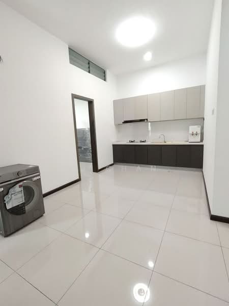 Rumah Kluster untuk Disewa di Taman Bukit Skudai (Skudai) - SJ CHAN - Kitchen - PropertyGuru.com.my