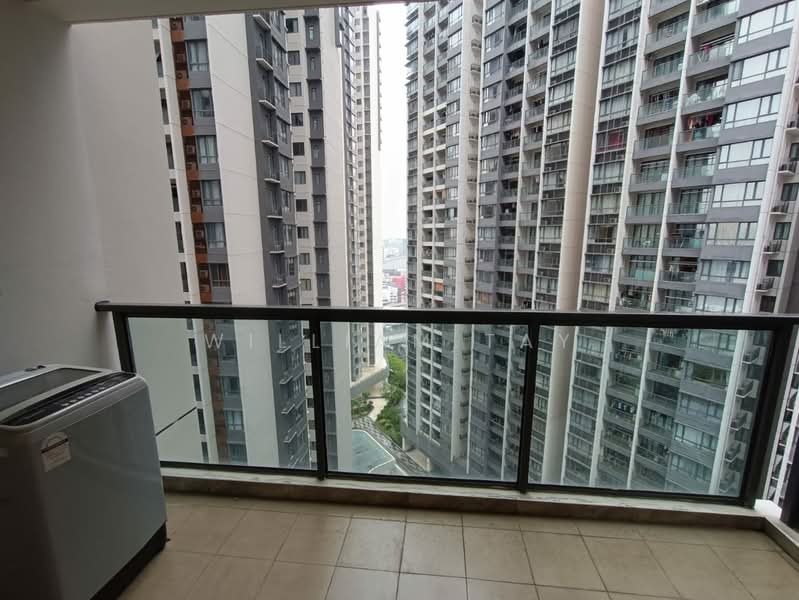 Servis Apartment untuk Dijual di R&F Princess Cove Phase 1 - William Tay - Balcony - PropertyGuru.com.my