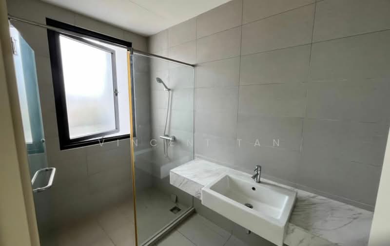 Kondominium untuk Disewa di Mira Residence - Vincent Tan - Bathroom - PropertyGuru.com.my