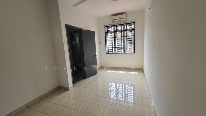 Rumah Teres 2 Tingkat untuk Dijual di Bandar Bukit Puchong 2 (Puchong) - Johnson Khoo - Bedroom - PropertyGuru.com.my