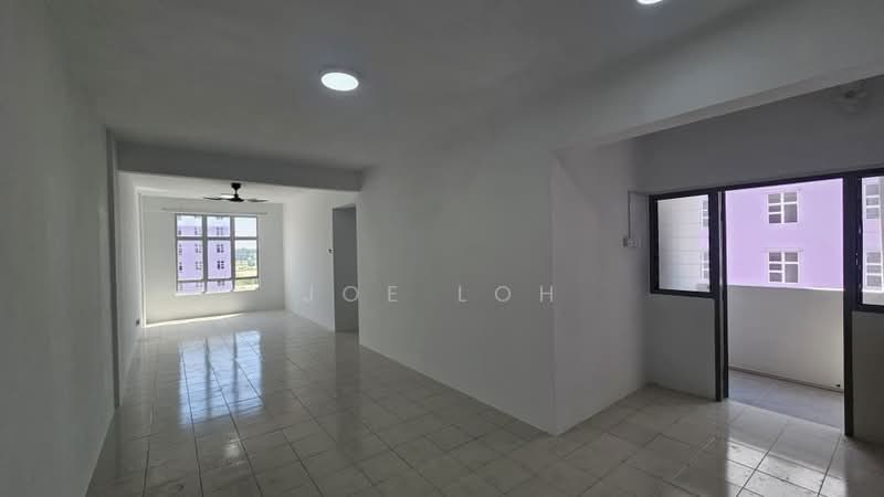 Rumah Teres untuk Disewa di Iskandar Puteri (Nusajaya) (Johor) - Joe Loh - Living Room - PropertyGuru.com.my