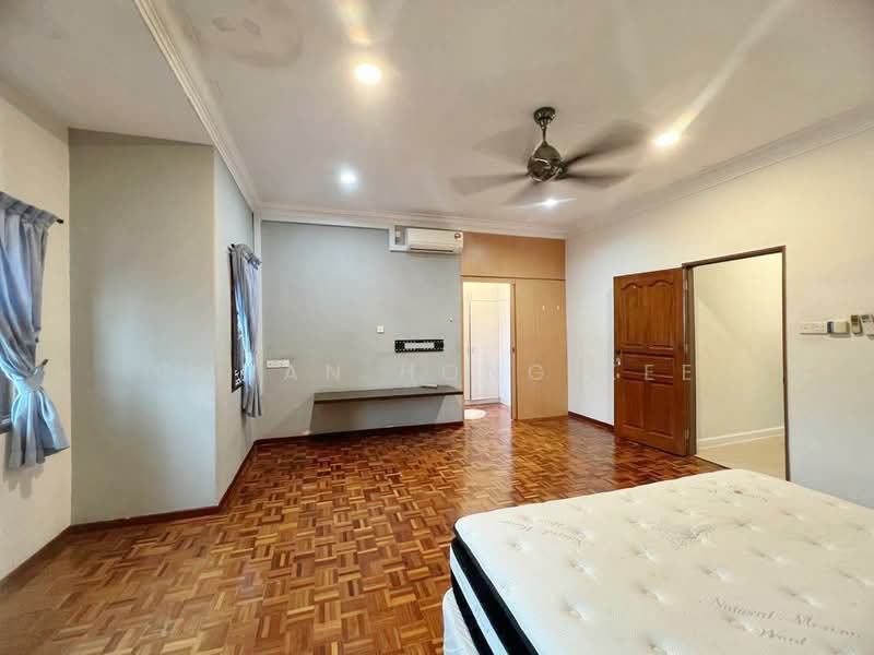 Rumah Teres 2 Tingkat untuk Dijual di Johor Bahru (Johor) - Chuan Hong Kee - Bedroom - PropertyGuru.com.my