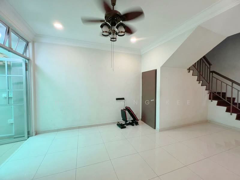 Rumah Teres 2 Tingkat untuk Dijual di Johor Bahru (Johor) - Chuan Hong Kee - Living Room - PropertyGuru.com.my