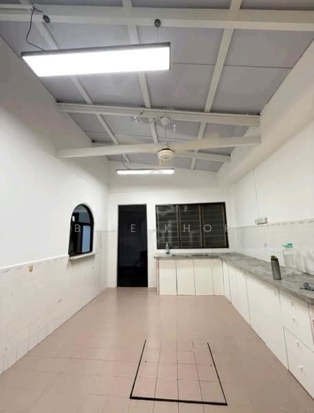Semi-Detached House for Rent in Air Hitam (Ayer Itam) - Bebe Khor - Kitchen - PropertyGuru.com.my