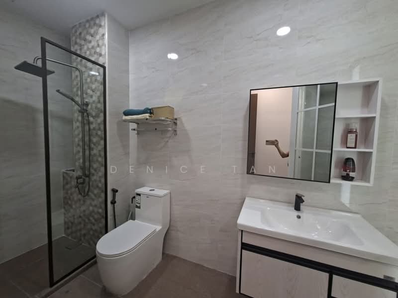 Terraced House for Rent in Iskandar Puteri (Nusajaya) (Johor) - Denice Tan - Bathroom - PropertyGuru.com.my