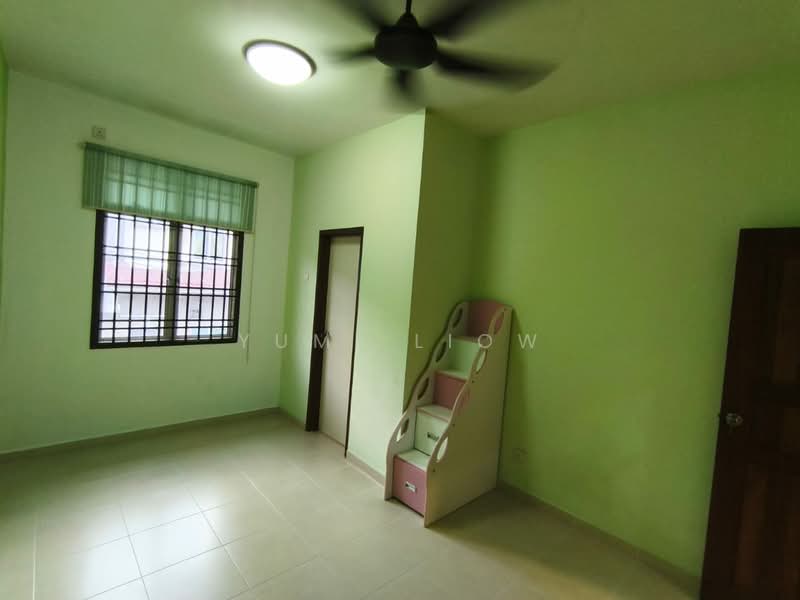 2-storey Terraced House for Rent in Taman Nusa Bestari 2 (Iskandar Puteri (Nusajaya)) - Yumi Liow - Bedroom - PropertyGuru.com.my