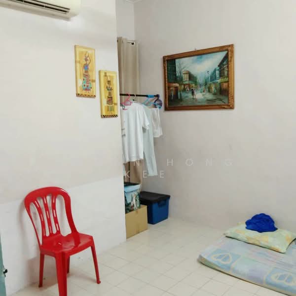 1-storey Terraced House for Sale in Johor Bahru (Johor) - Chuan Hong Kee - Bedroom - PropertyGuru.com.my