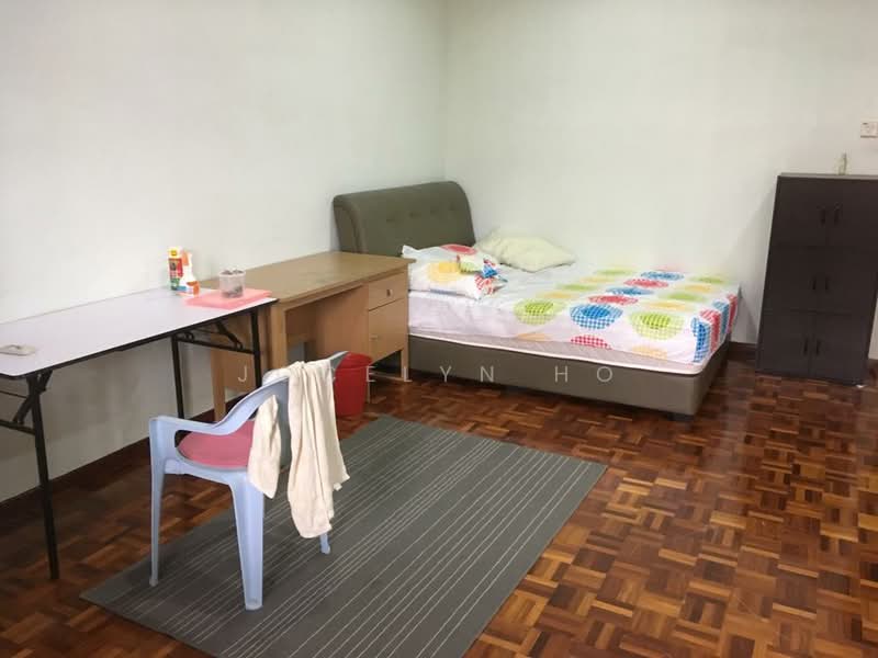 Rumah Teres 2 Tingkat untuk Dijual di Sungai Long (Bandar Sungai Long) - Jocelyn Ho - Bedroom - PropertyGuru.com.my