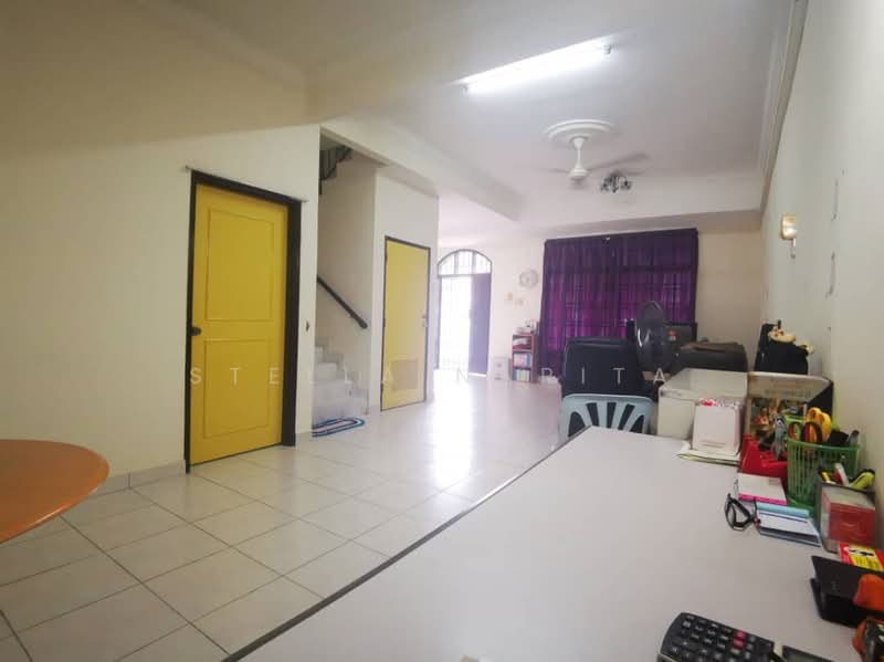Semi-Detached House for Sale in Johor Bahru (Johor) - Stella Narita - Living Room - PropertyGuru.com.my
