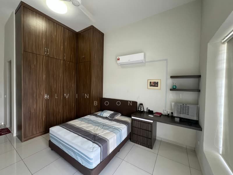Bungalow for Sale in Krubong (Melaka) - Alvin Chan Kai Boon - Bedroom - PropertyGuru.com.my