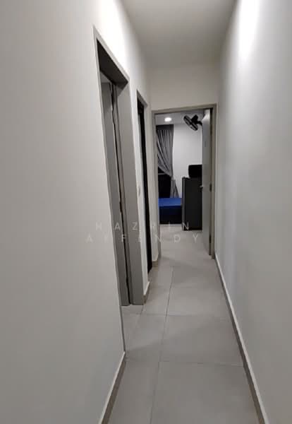 Servis Apartment untuk Disewa di Kampung Melayu Subang - Nazrin Affendy - Corridor - PropertyGuru.com.my
