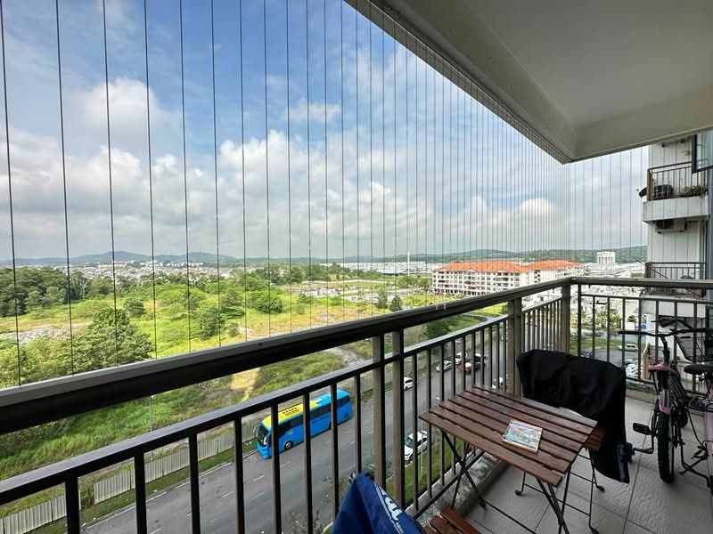 Servis Apartment untuk Disewa di The Garden Residences - Joe Loh - Balcony - PropertyGuru.com.my