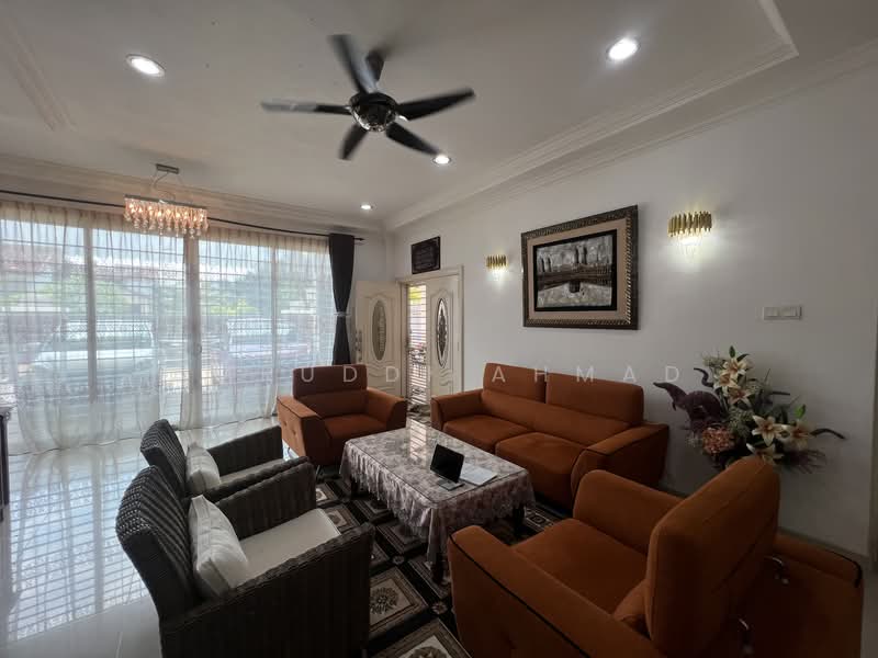 Semi-Detached House for Sale in Ampang Jaya (Ampang) - Amruddi Ahmad - Living Room - PropertyGuru.com.my