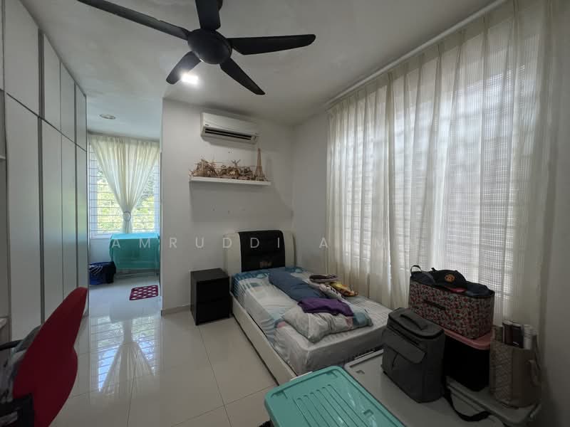 Semi-Detached House for Sale in Ampang Jaya (Ampang) - Amruddi Ahmad - Bedroom - PropertyGuru.com.my