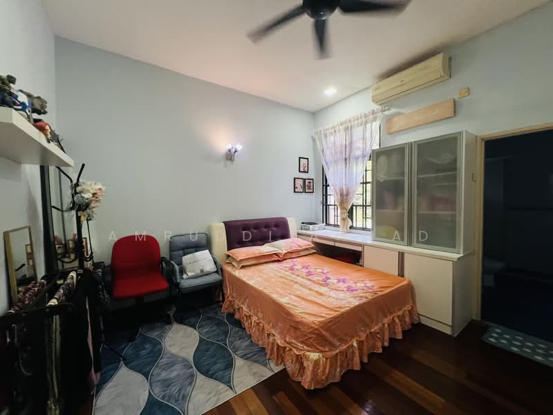 Semi-Detached House for Sale in Ampang Jaya (Ampang) - Amruddi Ahmad - Bedroom - PropertyGuru.com.my
