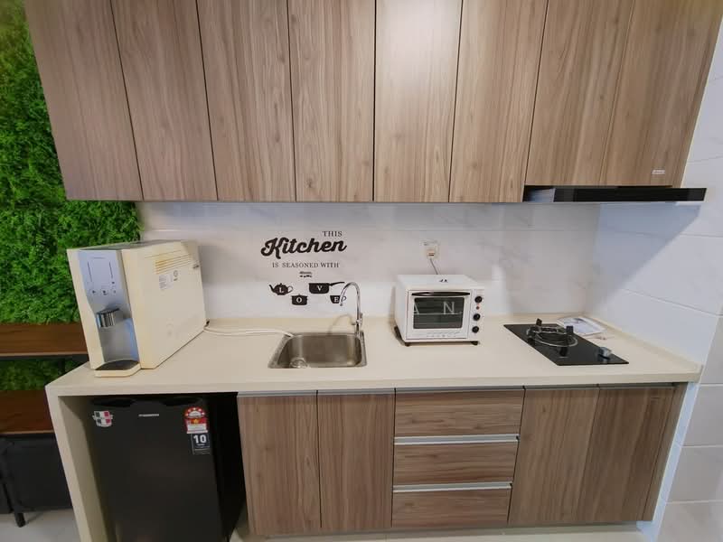 Servis Apartment untuk Disewa di Country Garden Central Park - SJ CHAN - Kitchen - PropertyGuru.com.my