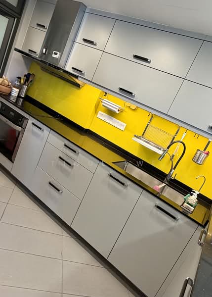 Condominium for Sale at Pantai Panorama Condominiums - Tique Ewe - Kitchen - PropertyGuru.com.my