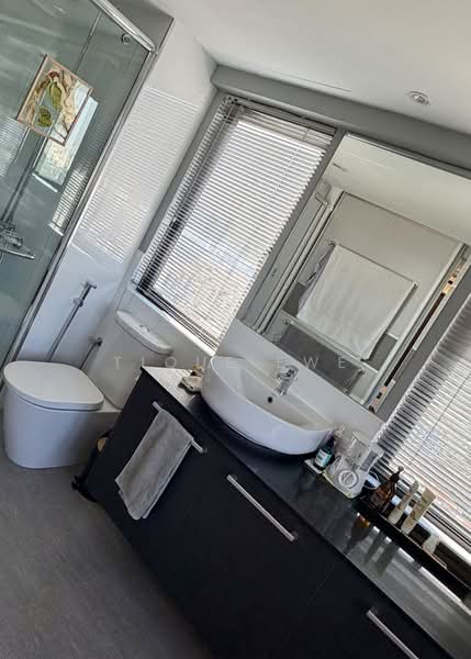 Condominium for Sale at Pantai Panorama Condominiums - Tique Ewe - Bathroom - PropertyGuru.com.my