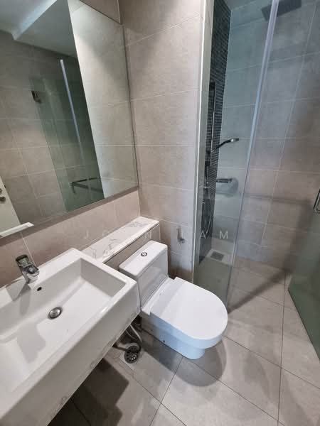 Service Residence for Sale at Ooak Serviced Apartments @ Kiara 163 - John Lam - Bathroom - PropertyGuru.com.my