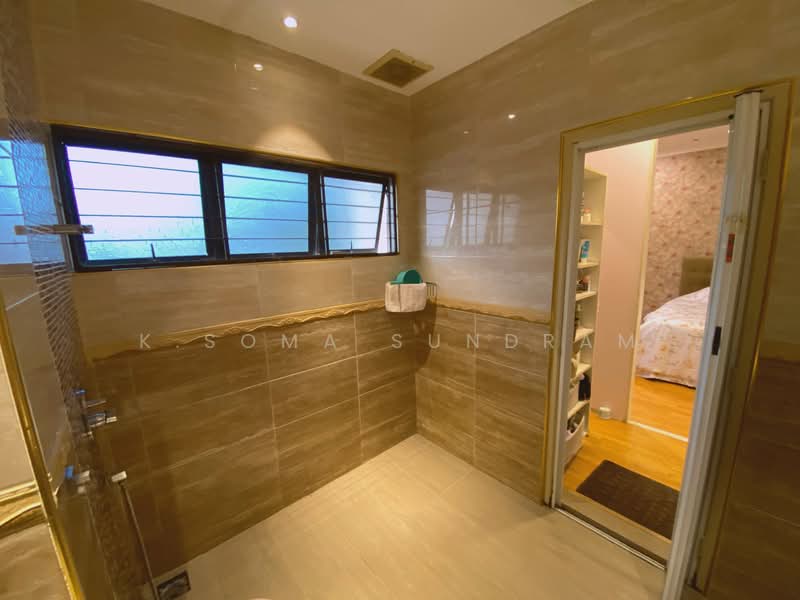 Rumah Teres 2 Tingkat untuk Dijual di Bandar Kinrara (Selangor) - K.Soma Sundram - Bathroom - PropertyGuru.com.my