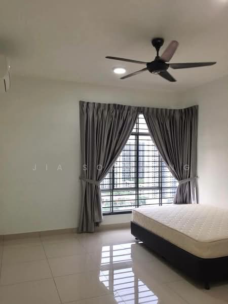 Pangsapuri untuk Dijual di Aliff Avenue (Dwi Alif) - JIA SOONG NG - Bedroom - PropertyGuru.com.my