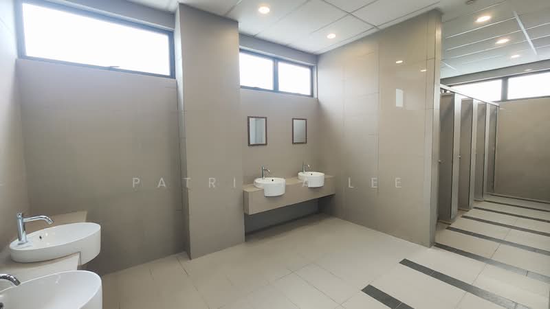 Pejabat untuk Disewa di Bukit Bintang (KL City Centre) - Patricia Lee - Bathroom - PropertyGuru.com.my