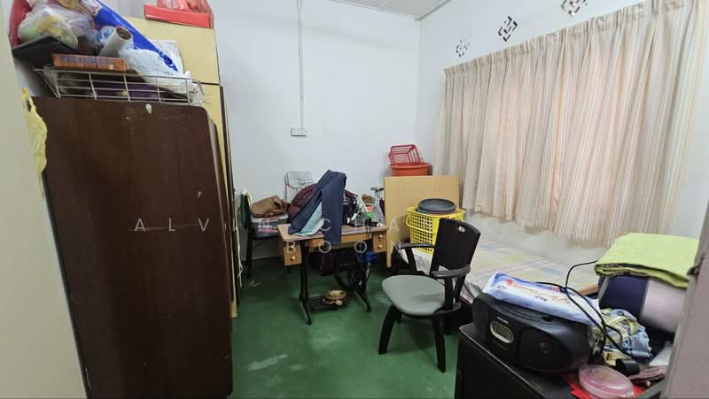 1.5-storey Terraced House for Sale in Kampung Tujuh (Melaka City) - Alvin Chan Kai Boon - Bedroom - PropertyGuru.com.my