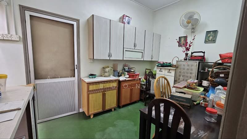 1.5-storey Terraced House for Sale in Kampung Tujuh (Melaka City) - Alvin Chan Kai Boon - Kitchen - PropertyGuru.com.my