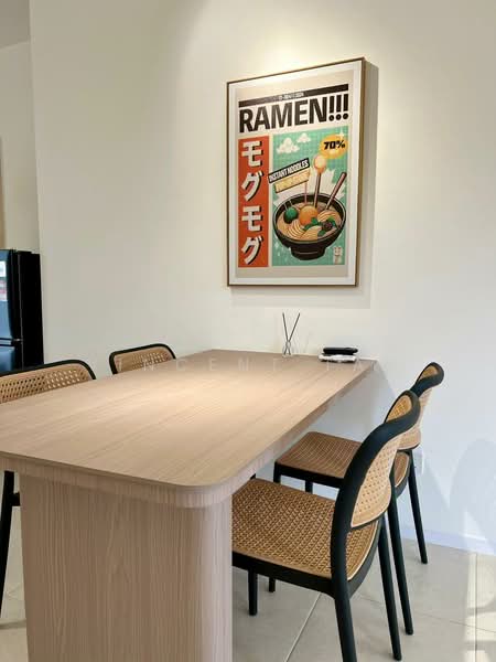 Kondominium untuk Disewa di Granito - Vincent Tan - Dining Room - PropertyGuru.com.my