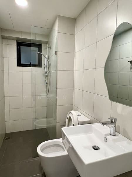 Kondominium untuk Disewa di Granito - Vincent Tan - Bathroom - PropertyGuru.com.my