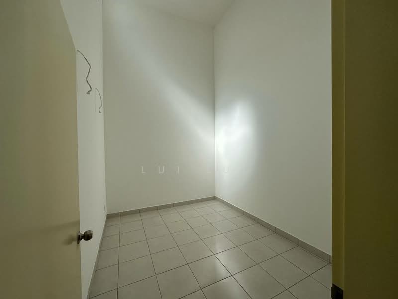 1-storey Terraced House for Sale in Bandar Putra (Kulai) - Lui Lui - Bedroom - PropertyGuru.com.my
