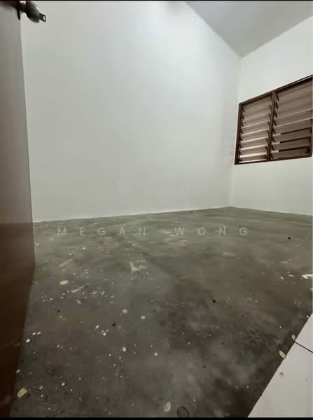 Rumah Teres 2 Tingkat untuk Dijual di Taman Pinggiran Putra (Seri Kembangan) - Megan Wong - Interior - PropertyGuru.com.my