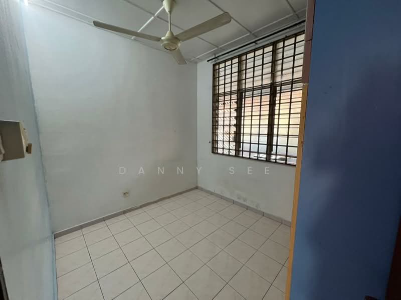 Rumah Teres 1 Tingkat untuk Disewa di Taman Putri Kulai (Kulai) - Danny See - Interior - PropertyGuru.com.my