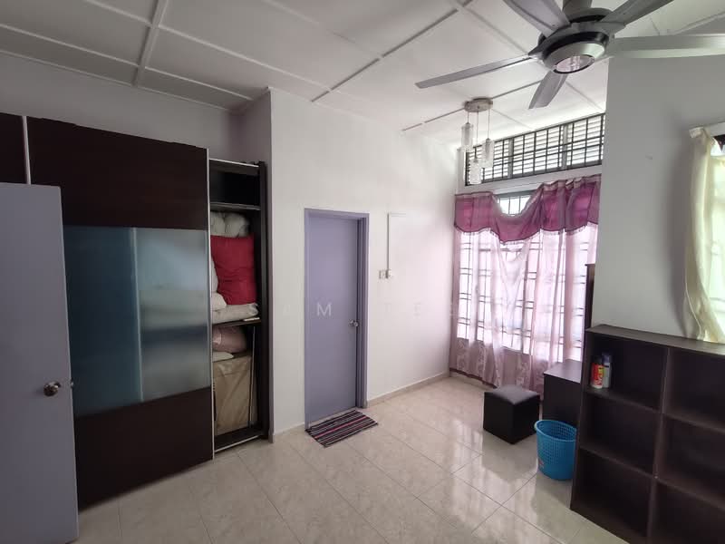 2-storey Terraced House for Rent in Taman Setia Indah (Tebrau) - Sam Tee - Bedroom - PropertyGuru.com.my