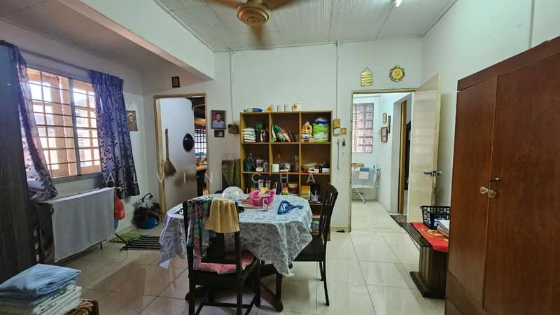 Bungalow for Sale in Taman Melaka Jaya (Batu Berendam) - Alvin Chan Kai Boon - Living Room - PropertyGuru.com.my