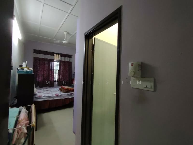 1-storey Terraced House for Sale in Taman Setia Indah (Tebrau) - Michelle Lim - Bedroom - PropertyGuru.com.my