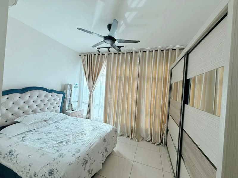 Pangsapuri untuk Dijual di PARC Regency (Residensi Masai) - Chris Chin - Bedroom - PropertyGuru.com.my