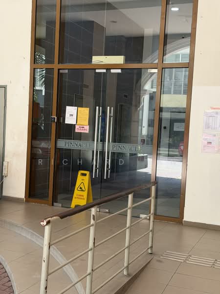 Office for Sale in Kelana Jaya (Petaling Jaya) - Richard Tan - Entrance - PropertyGuru.com.my