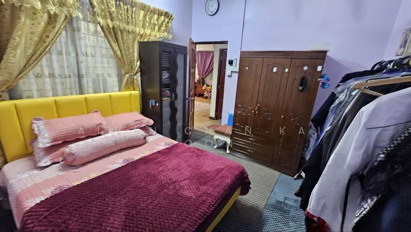 Semi-Detached House for Sale in Ayer Keroh (Melaka) - Alvin Chan Kai Boon - Bedroom - PropertyGuru.com.my