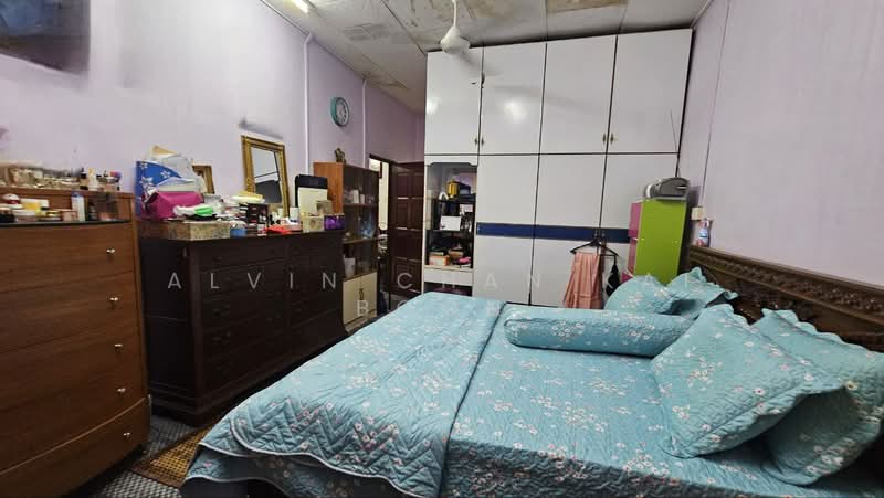 Semi-Detached House for Sale in Ayer Keroh (Melaka) - Alvin Chan Kai Boon - Bedroom - PropertyGuru.com.my