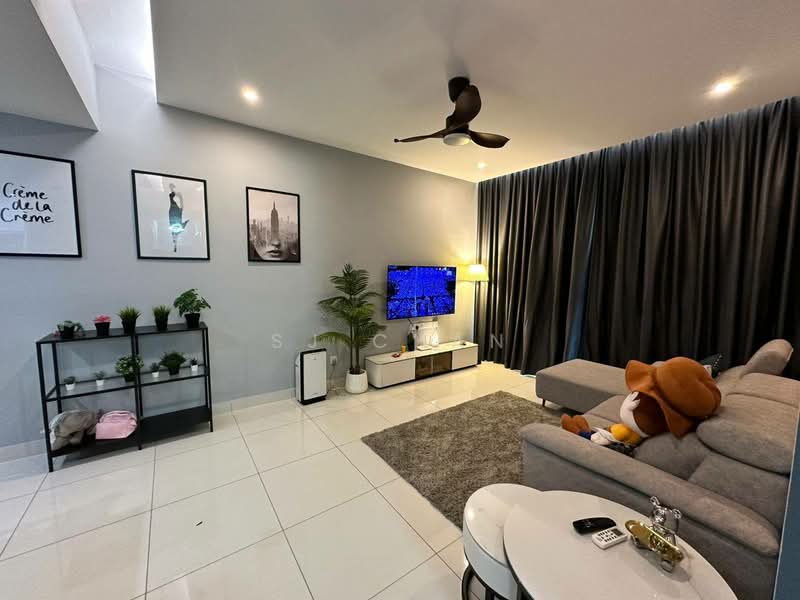 Servis Apartment untuk Disewa di Southkey Mosaic - SJ CHAN - Living Room - PropertyGuru.com.my