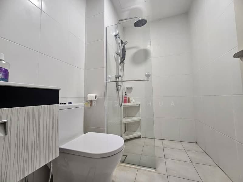 Pangsapuri untuk Dijual di Merriton Residence - Alfred Chua - Bathroom - PropertyGuru.com.my