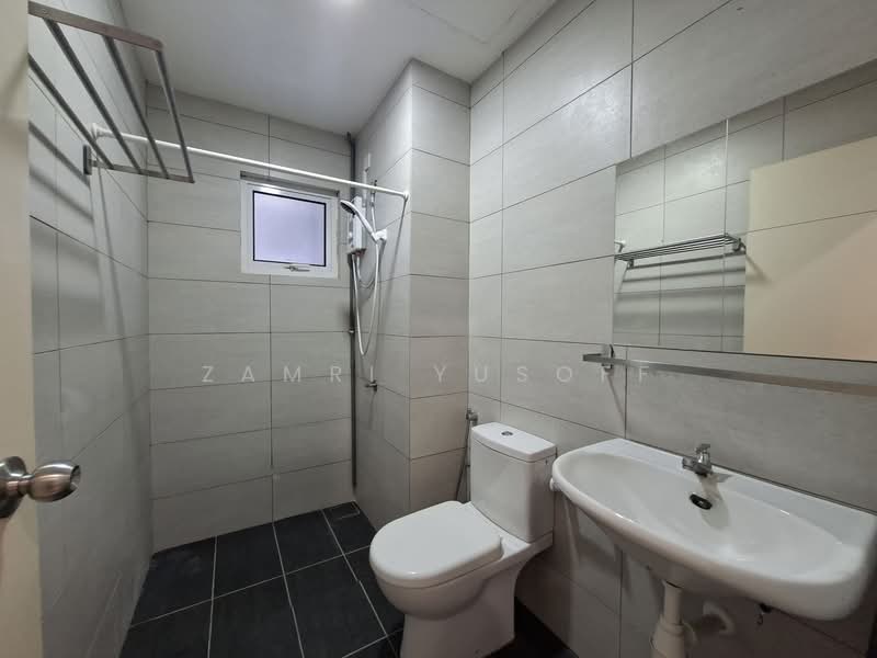 Servis Apartment untuk Disewa di Residensi Rimbun @ Canopy Hills - Zamri Yusoff - Bathroom - PropertyGuru.com.my