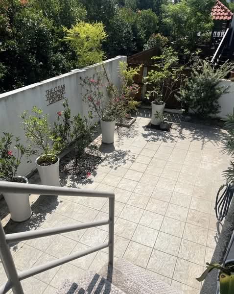2.5-storey Terraced House for Rent in Sierramas (Sungai Buloh) - Janice Ng - Garden - PropertyGuru.com.my