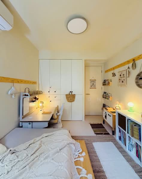 Service Residence for Sale at Crest Residence - Elda Chong - Bedroom - PropertyGuru.com.my