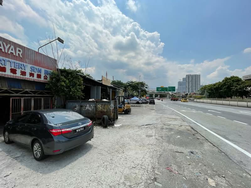 Kedai / Pejabat untuk Dijual di Sungai Besi (Kuala Lumpur) - Jason Lim - Exterior - PropertyGuru.com.my