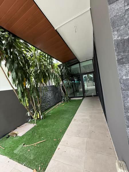 Cluster House for Sale in Taman Gaya (Ulu Tiram) - Annie Tee - Exterior - PropertyGuru.com.my