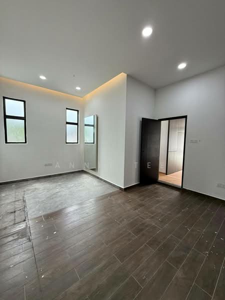 Cluster House for Sale in Taman Gaya (Ulu Tiram) - Annie Tee - PropertyGuru.com.my